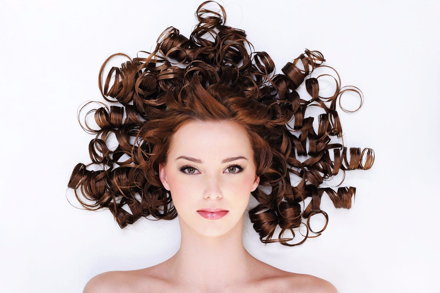 FUTURA tresszelt haj 6/27# Sötétbarna/Vörösesbarna melír - AFROline póthaj shop